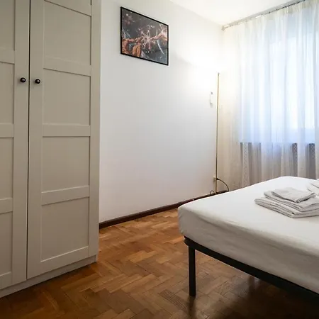Apartament Tomadini 41a1 *